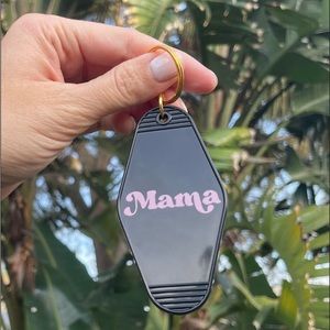 Mama Retro Motel Keychain